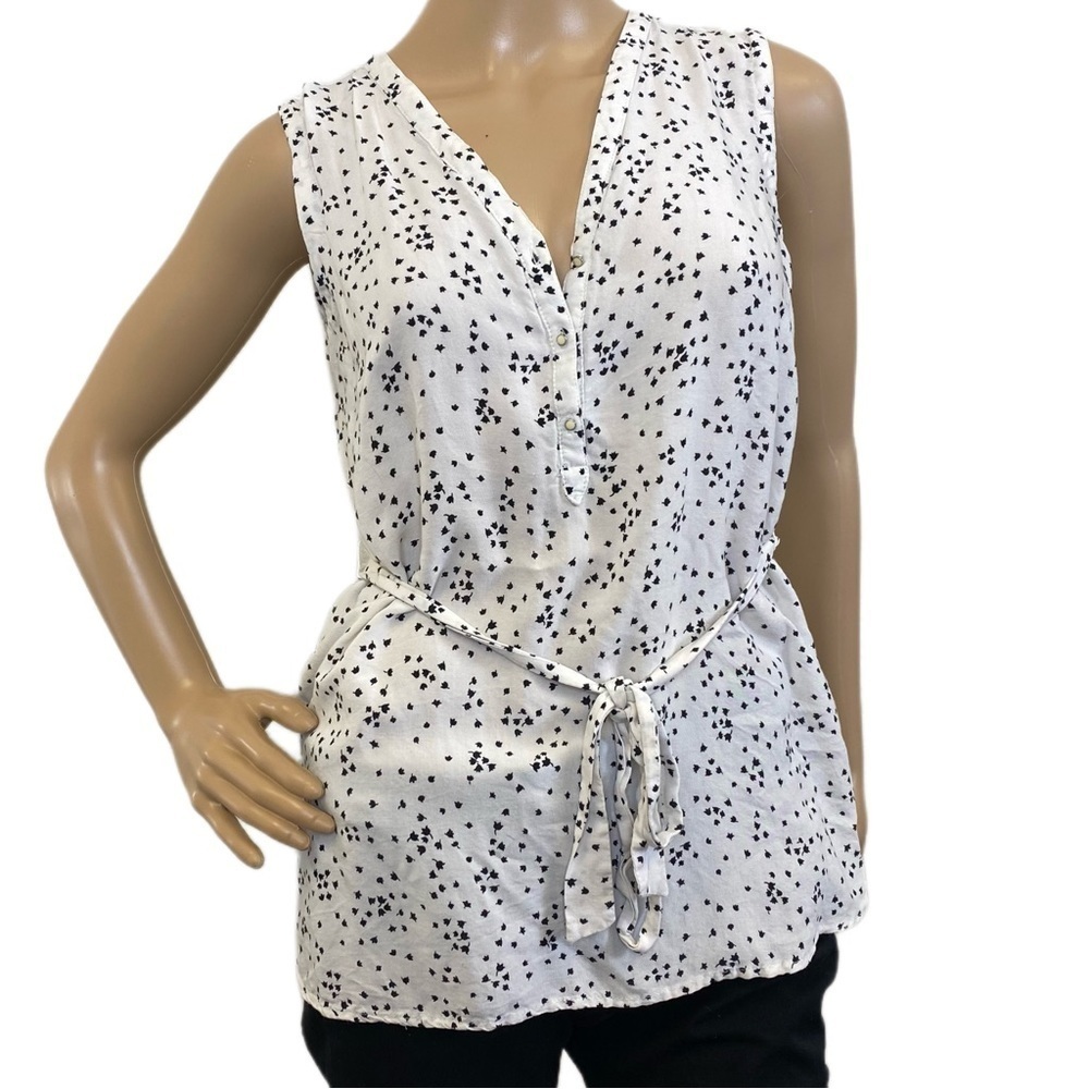 Motherhood black and white v neck shirt short sleeve size XS